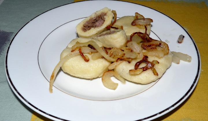Jak udělat plněné bramborové knedlíky | recept