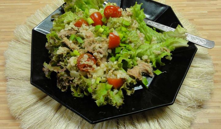 Jak připravit lehký salát z bulguru | recept