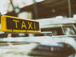Jak jednoduše sehnat odvoz | aneb vsaďte na taxi