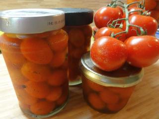 Jak naložit cherry rajčata do nálevu s želatinou | recept