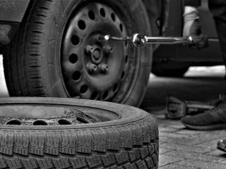 Jak poznat zimní pneumatiky od letních | rady