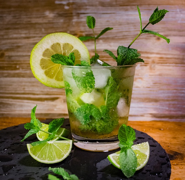 Co je potřeba na mojito?