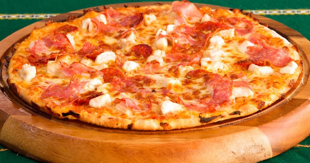 Jak se dělá Šunková pizza?