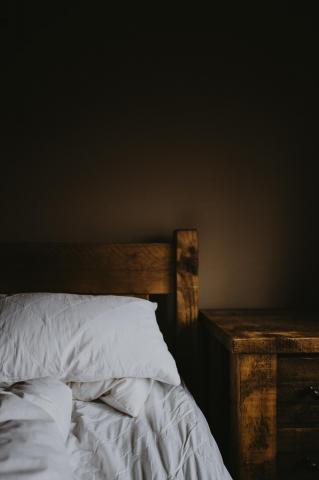 Jak vybrat nejlepší postel | praktický návod