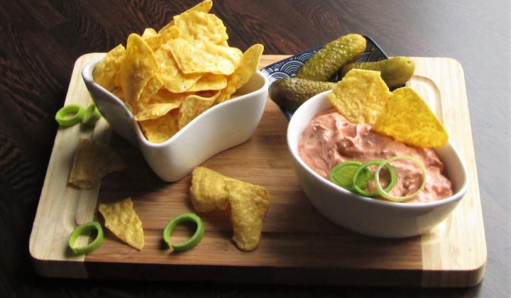 Jak na dip ve stylu americké omáčky Tisíc ostrovů | omáčka Tisíc ostrovů recept Jak na dip ve stylu americké omáčky Tisíc ostrovů | omáčka Tisíc ostrovů recept
