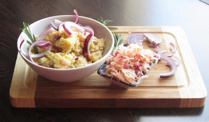 Jak uvařit lepenici | recept na šťouchané brambory se zelím Jak uvařit lepenici | recept na šťouchané brambory se zelím
