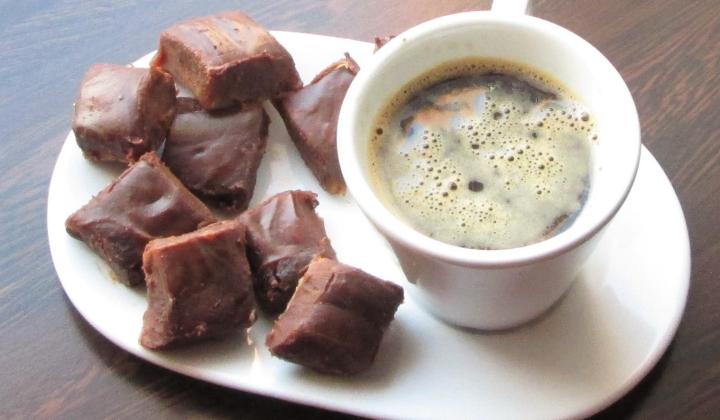 Jak připravit měkké karamelky s příchutí cappuccina | recept Jak připravit měkké karamelky s příchutí cappuccina | recept