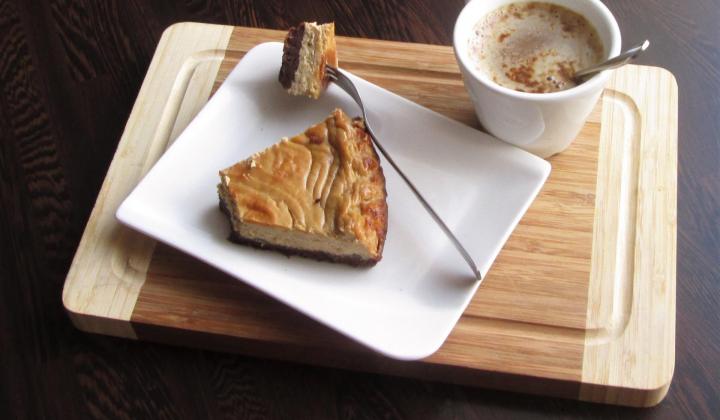 Jak upéct lahodný kávový cheesecake | recept na sladký dezert