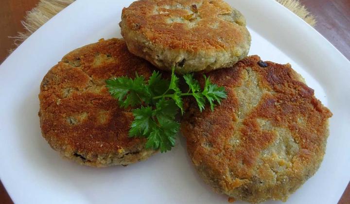 Jak připravit kroupové karbanátky s houbami a sýrem | recept z hub