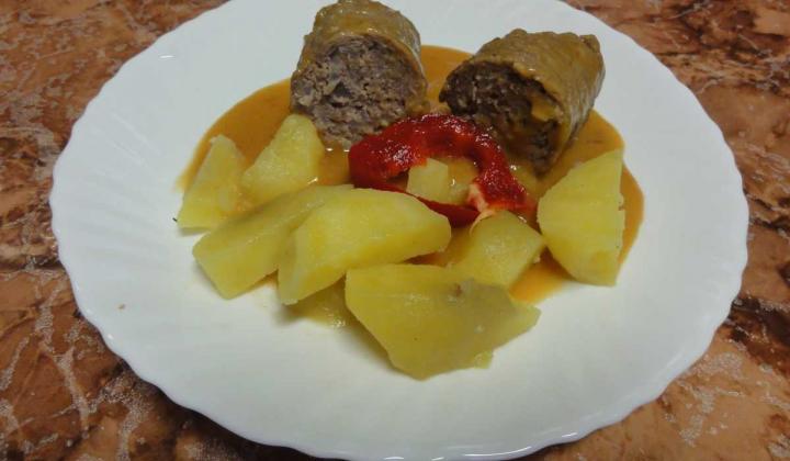 Jak uvařit hovězí závitek s mletým vepřovým masem a rýží | recept