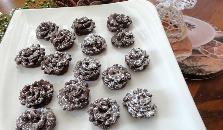 Jak upéct sušenky z kakaového těsta | recept na vánoční cukroví