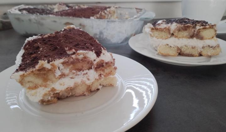 Jak na šlehačkový dezert à la tiramisu | recept na nepečený zákusek