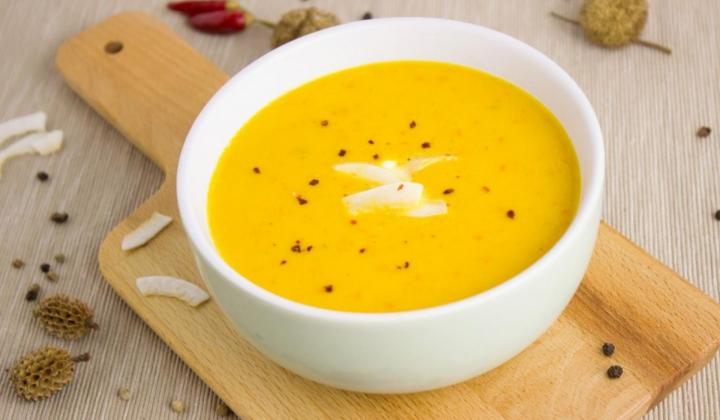 Jak připravit thajskou kuřecí polévku