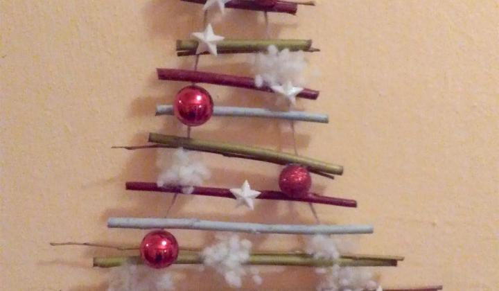 Jak vyrobit vrbový vánoční stromeček na zeď | návod