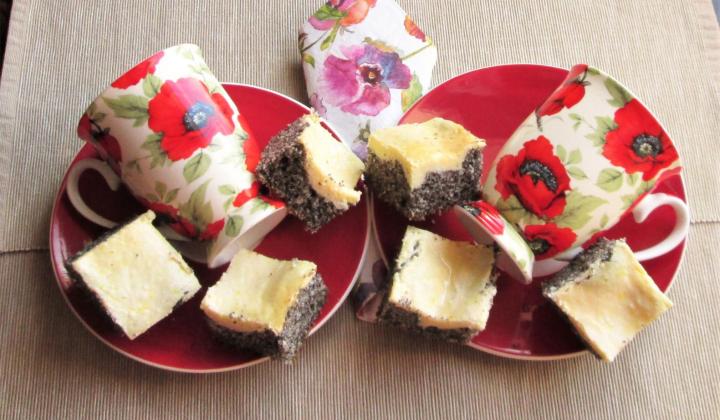 Jak upéct makový zákusek s tvarohovou náplní | recept Jak upéct makový zákusek s tvarohovou náplní | recept