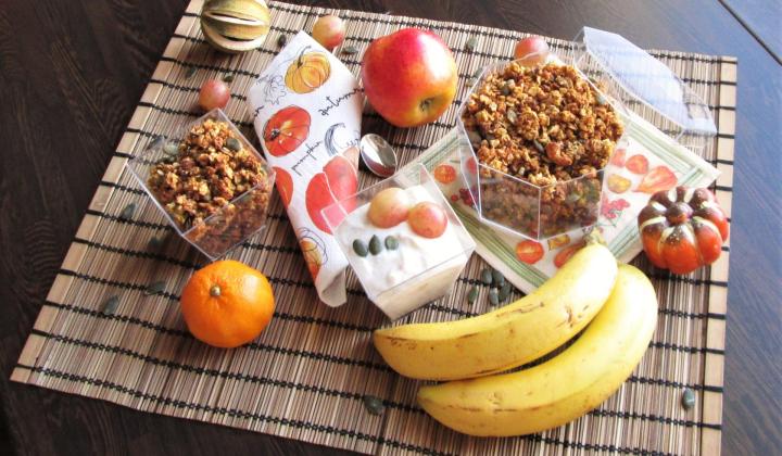Jak připravit podzimní dýňovou granolu | recept Jak připravit podzimní dýňovou granolu | recept