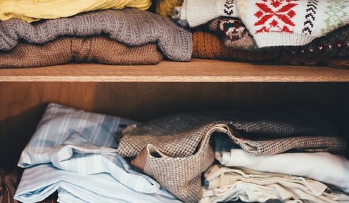 Jak zacházet s oblečením, aby vydrželo dlouho jako nové | rady