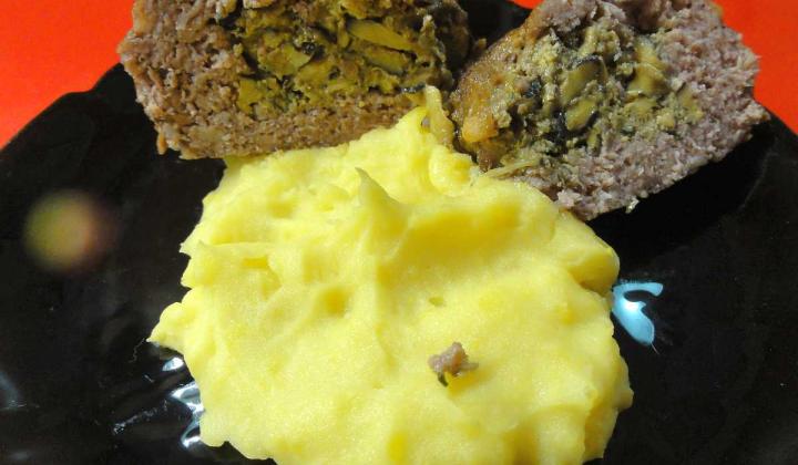 Jak připravit placičky z mletého masa s houbovou náplní | recept z mletého masa Jak připravit placičky z mletého masa s houbovou náplní | recept z mletého masa