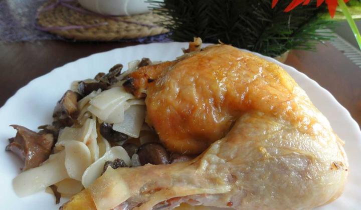 Jak upéct kuře na nudlích | recept na pečené kuře Jak upéct kuře na nudlích | recept na pečené kuře