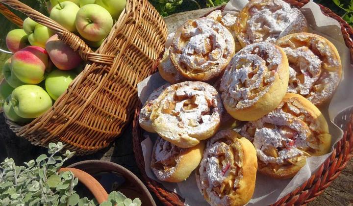 Jak upéct jablečné šneky | recept Jak upéct jablečné šneky | recept