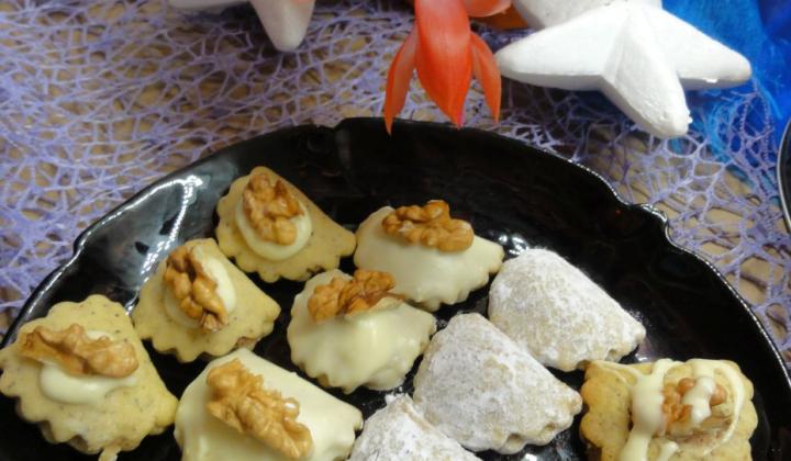 Jak upéct kávové cukroví s ořechovou nádivkou | recept na vánoční cukroví Jak upéct kávové cukroví s ořechovou nádivkou | recept na vánoční cukroví