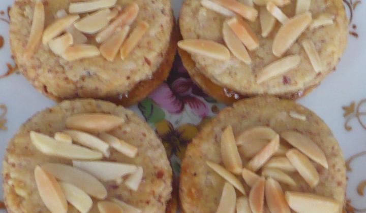 Jak upéct rakouská vánoční mandlová kolečka | recept