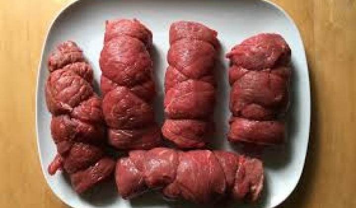 Jak připravit roládu z vepřového masa se zeleninou