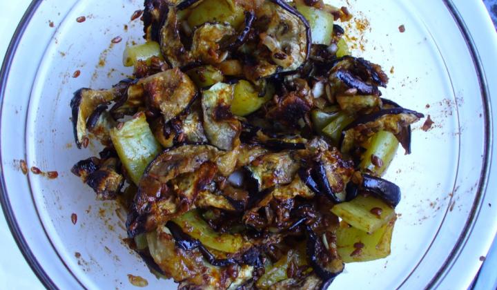 Jak připravit salát z grilovaného lilku | recept