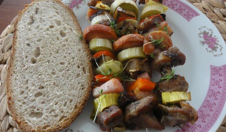 Jak udělat vepřové špízy v troubě | recept