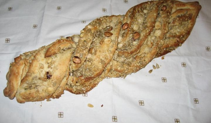 Jak na ořechový pletenec | recept