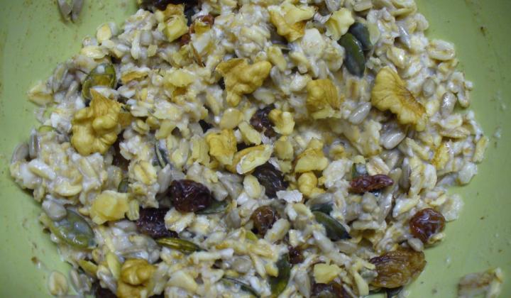 Jak připravit ovesnou kaši s ořechy bez vaření | zdravá snídaně nejen pro děti