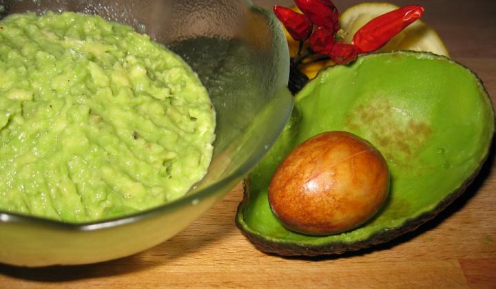 Jak připravit zdravé mexické guacamole | recept