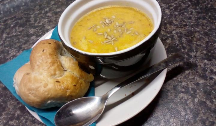 Jak uvařit petrželový krém s bryndzou | recept