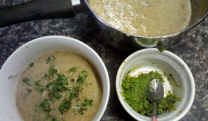 Jak uvařit pórkovou polévku s pestem | recept