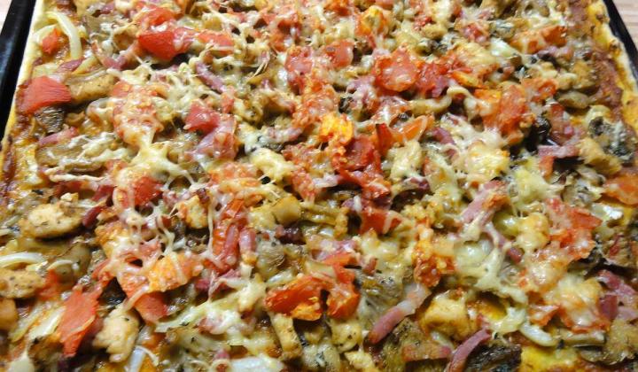 Jak upéct houbovou pizzu na plech | recept