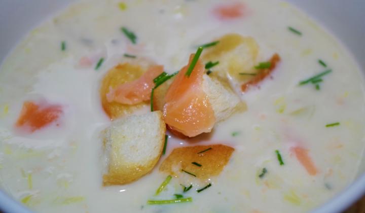 Jak připravit netradiční štědrovečerní rybí polévku | recept