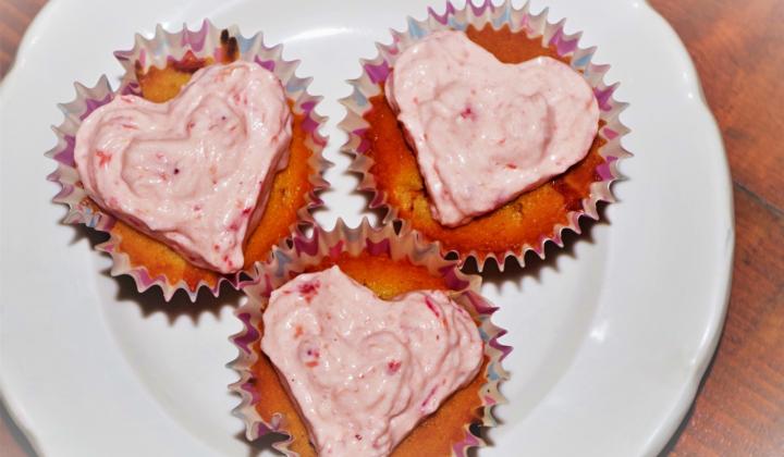 Jak upéct zdravější valentýnské muffiny | recept