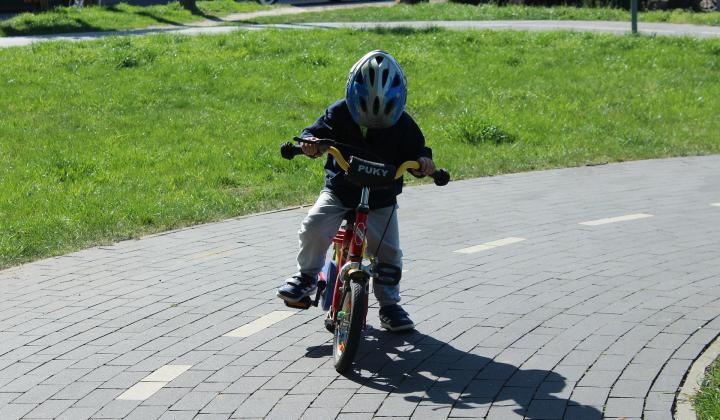 Jak vybrat dětskou helmu na kolo | rady