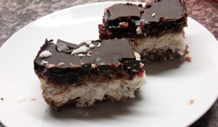 Jak na kokosové sušenkové řezy | recept