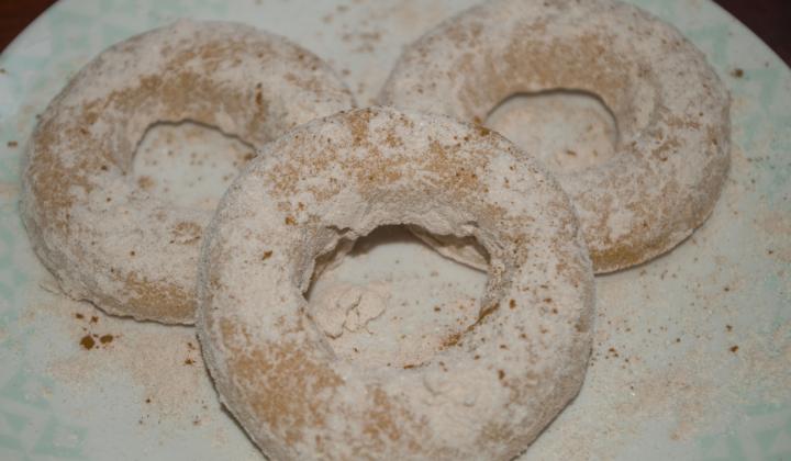 Jak připravit zdravější donuty pečené v troubě | recept