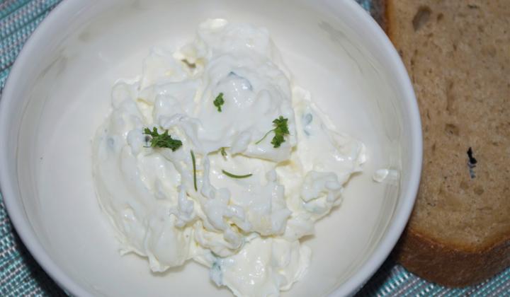 Jak připravit dietní jogurtovou pomazánku | recept