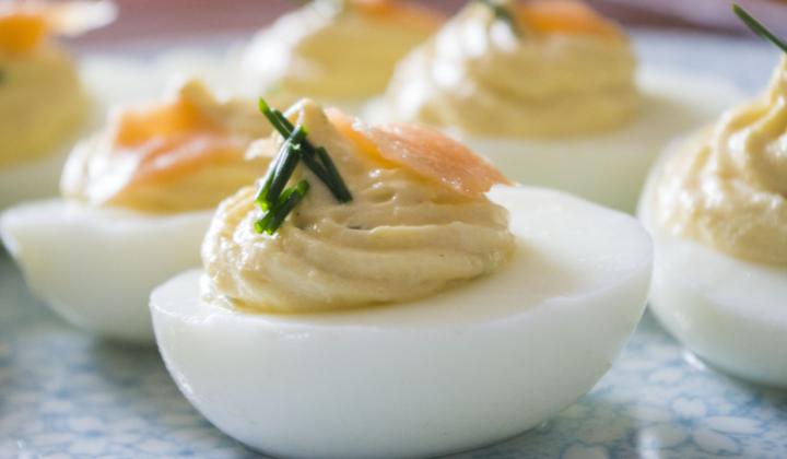 Jak připravit vejce s lososovou pěnou | recept