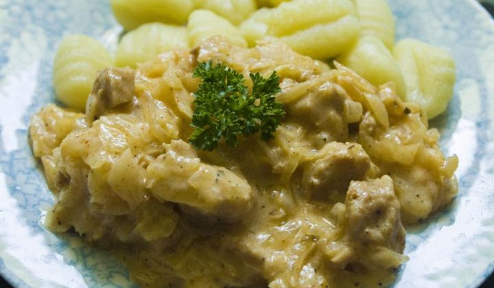 Jak připravit vegetariánský segedínský guláš Jak připravit vegetariánský segedínský guláš