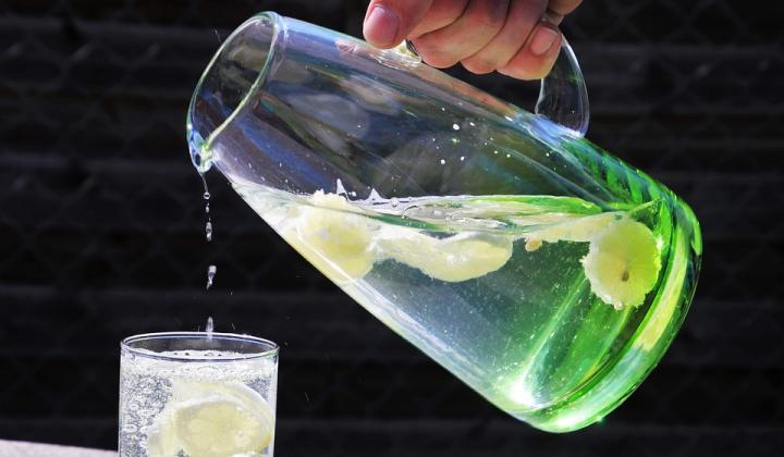Jak si vyrobit nápoj na detoxikaci organismu | recept
