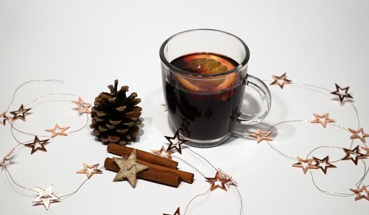 Jak udělat Rumový vánoční punč | recept na horký nápoj