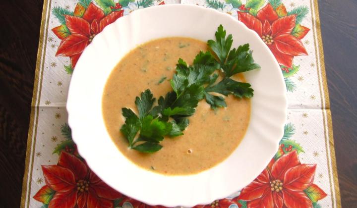 Krémově jemná rybí polévka z aljašské tresky Jak uvařit krémovou rybí polévku z aljašské tresky | recept