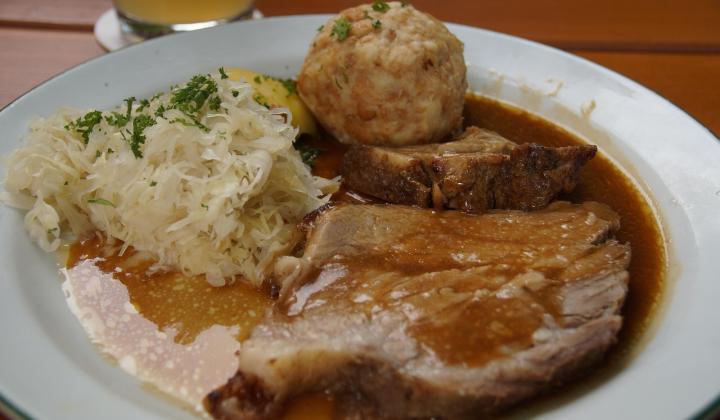 vepřové maso na černém pivu vepřové maso na černém pivu