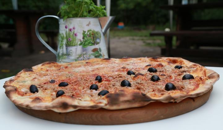 Jak udělat pizza závitky s tuňákem a goudou | recept