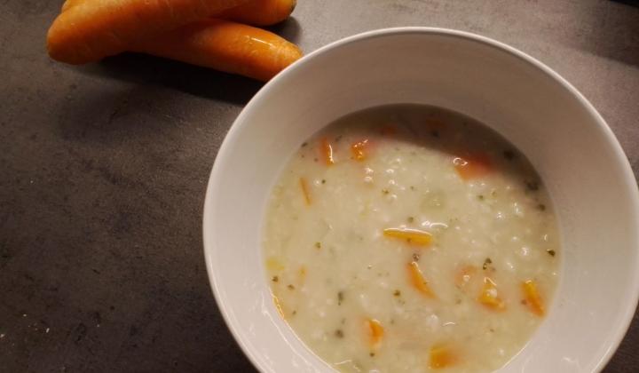 Jak uvařit mrkvovou polévku s ovesnými vločkami | levný recept