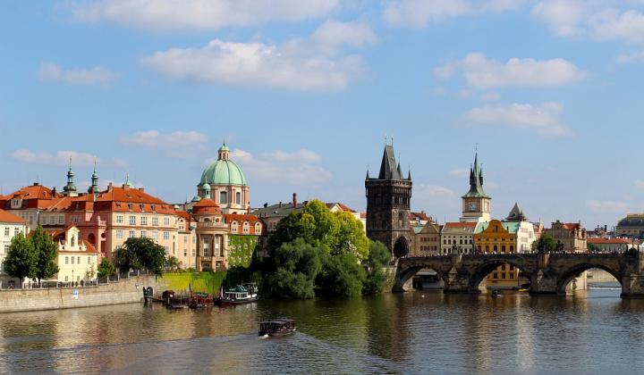 Jak se pojistit do zahraničí | rady